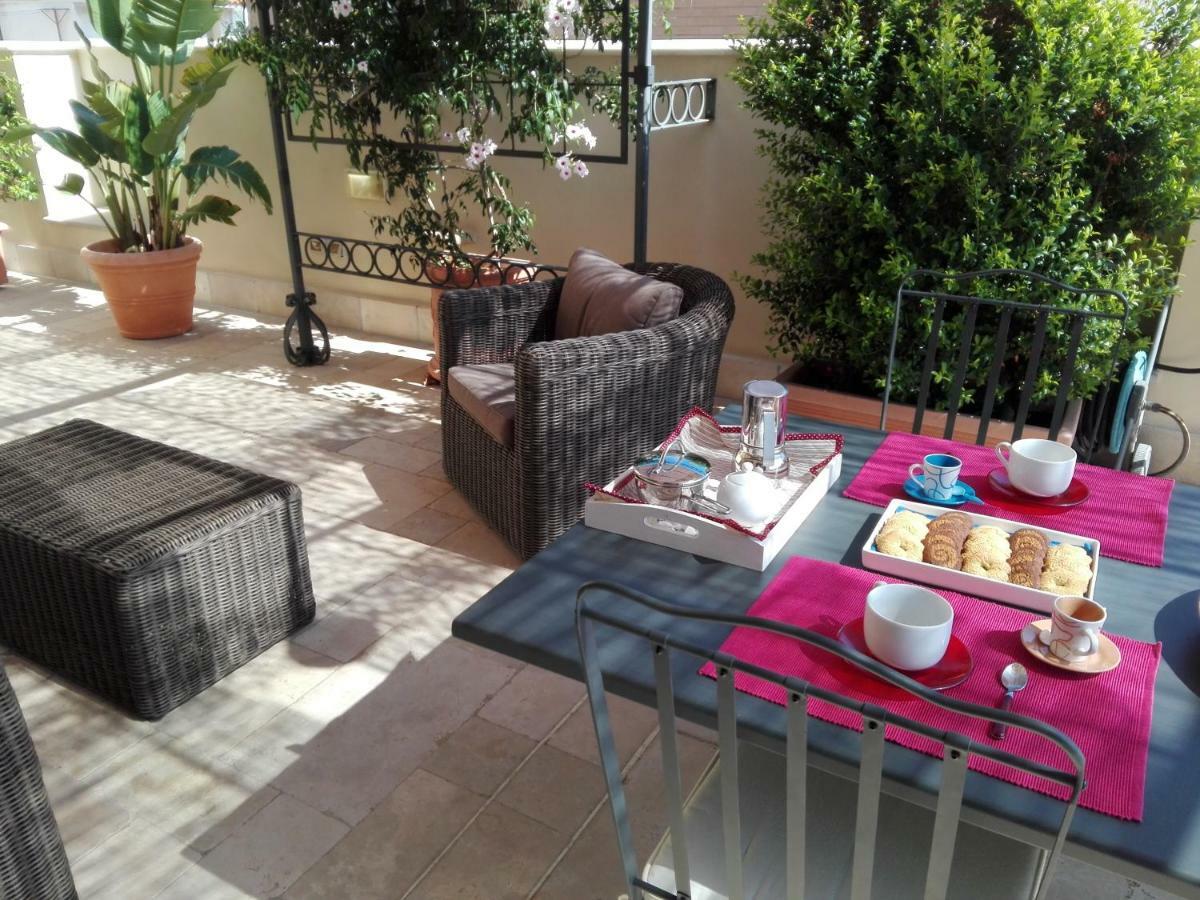 L'Antico Pergolato Apartments Brindisi Ngoại thất bức ảnh