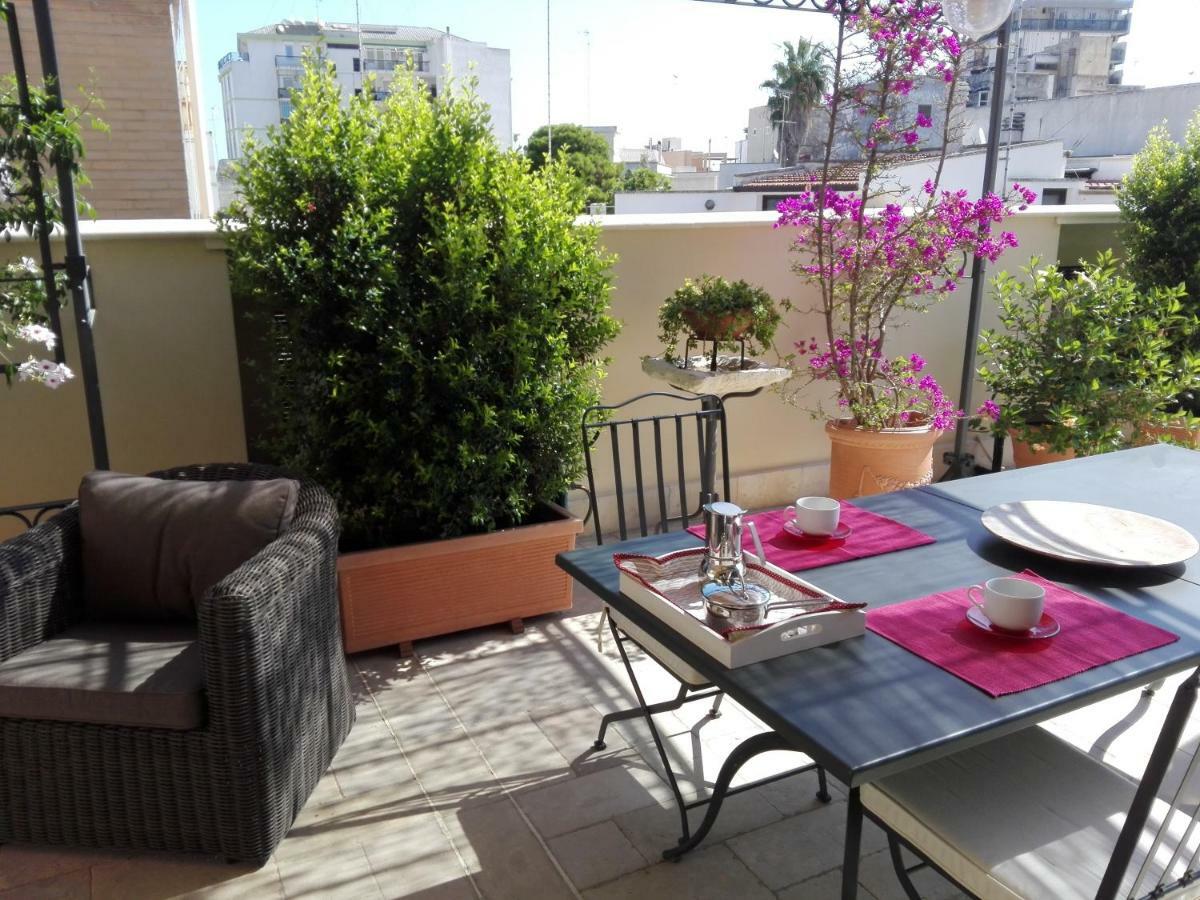 L'Antico Pergolato Apartments Brindisi Ngoại thất bức ảnh